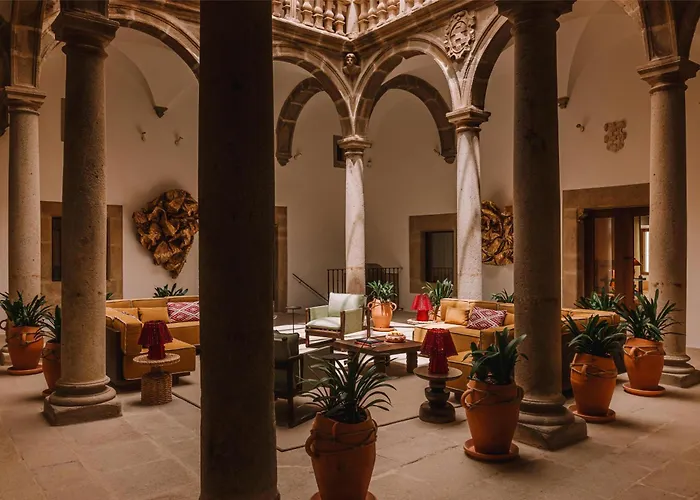 Hotel de lujo: Palacio De Godoy Caceres, Curio Collection By Hilton
