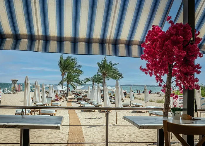 Sunny Beach Vila