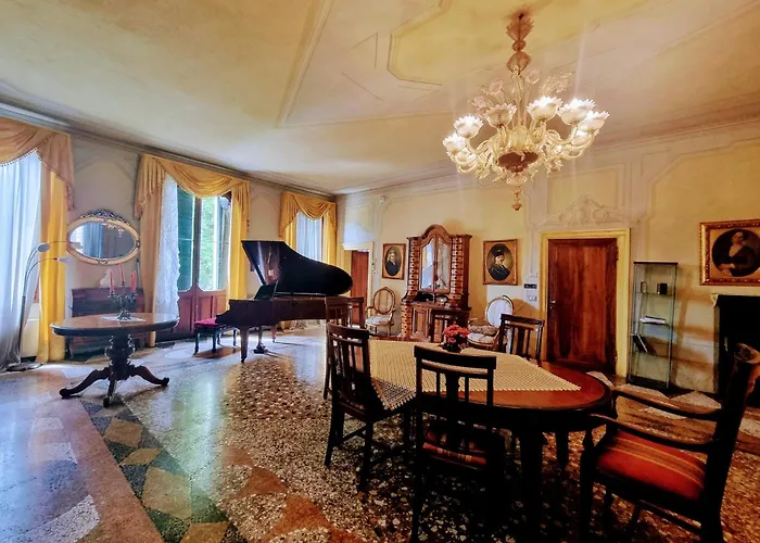 Villa Nani Mocenigo, Golin