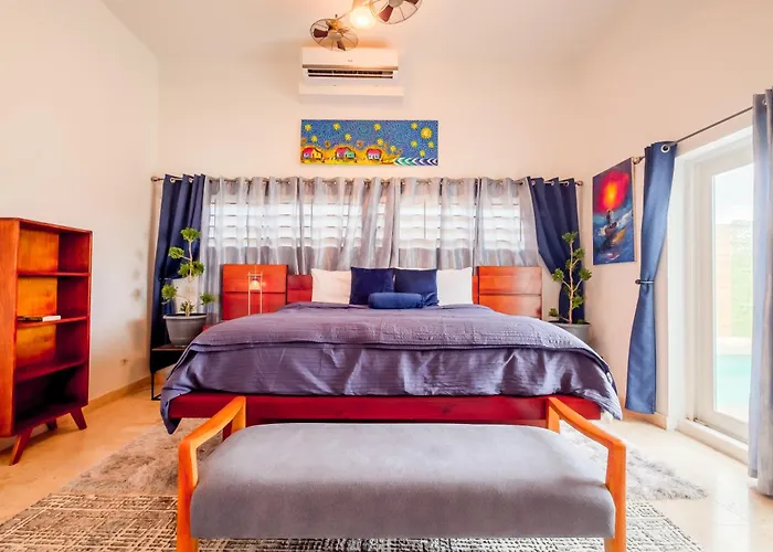 The Fox Villa - Waterfront, 2 Private Pools, Own Boat With Captain, Free Shuttle