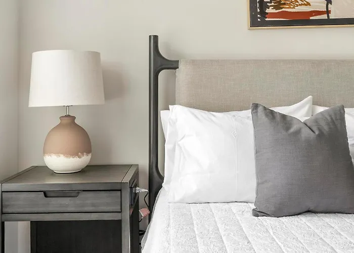 Landing Apartments - Emery Villages