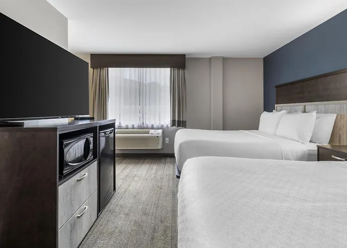 Best Western Plus Chocolate Lake Hotel - Halifax