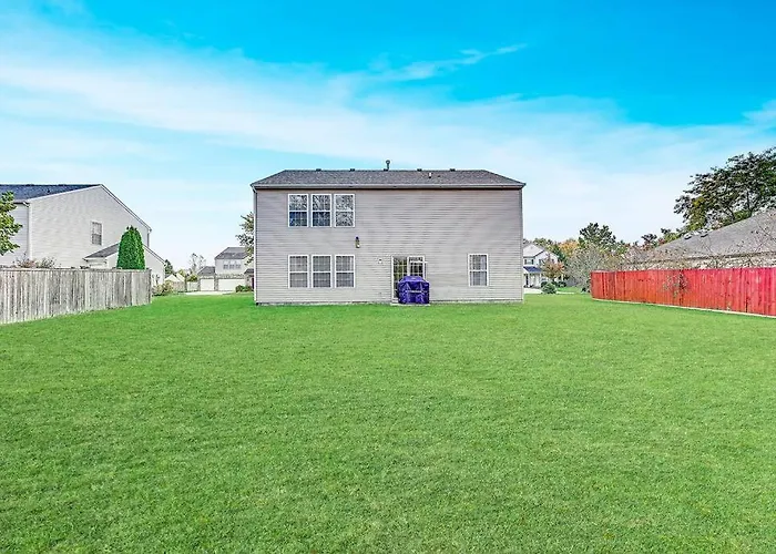 Lavish Huge Noblesville And Carmel Adjacent Family Home