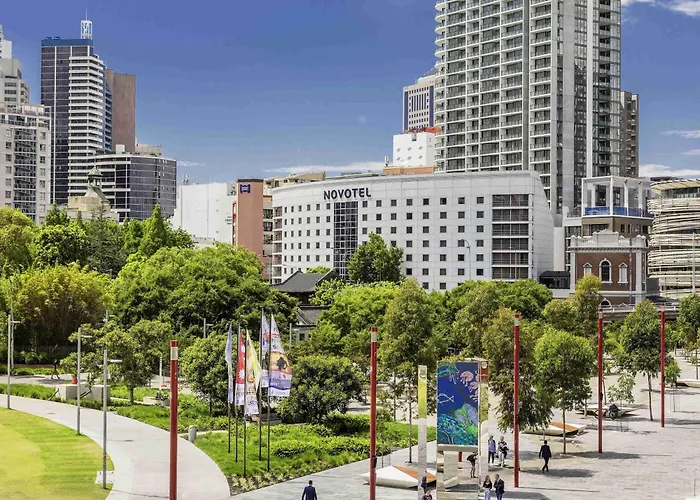 5 star hotel: Novotel Sydney Darling Square