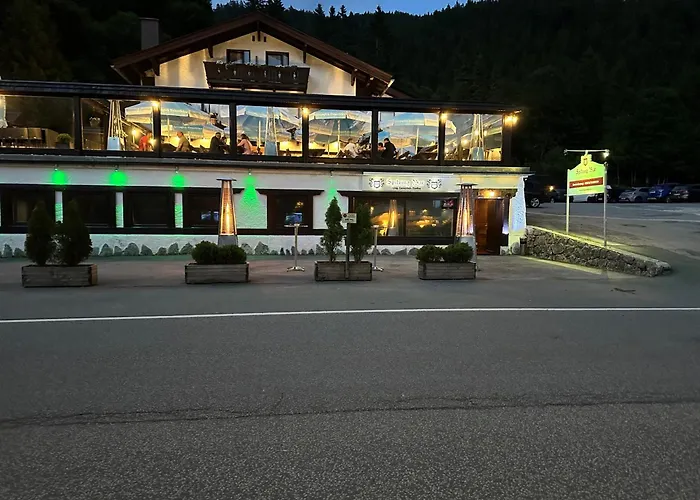 3 SterneHotel Gundl Alm