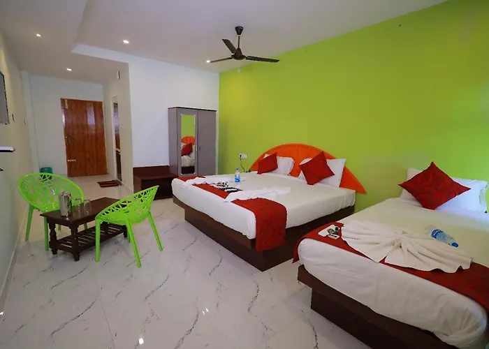 Hotel Rajeswari International