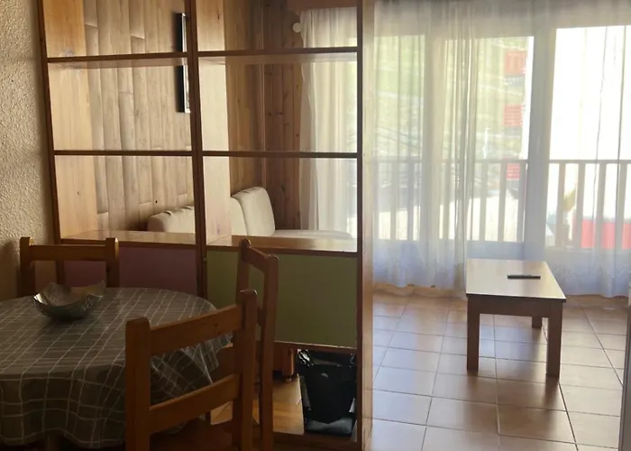 Lcb s Pas De La Casa