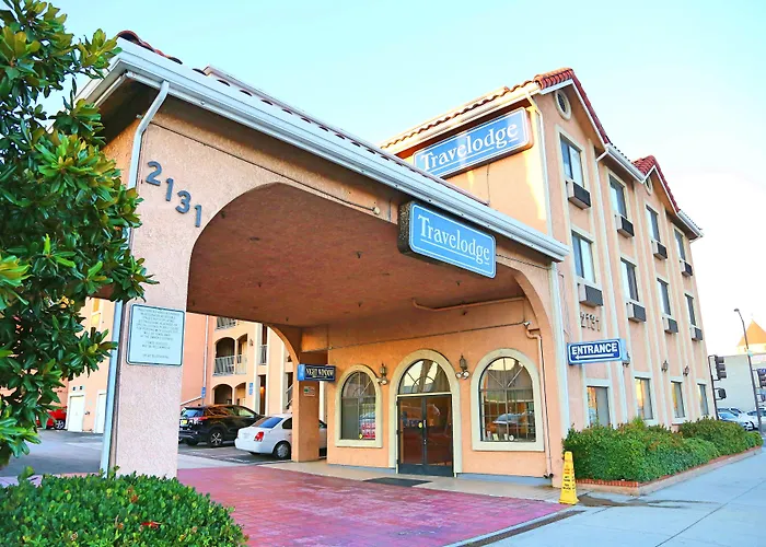 Motel: Travelodge By Wyndham Pasadena Central