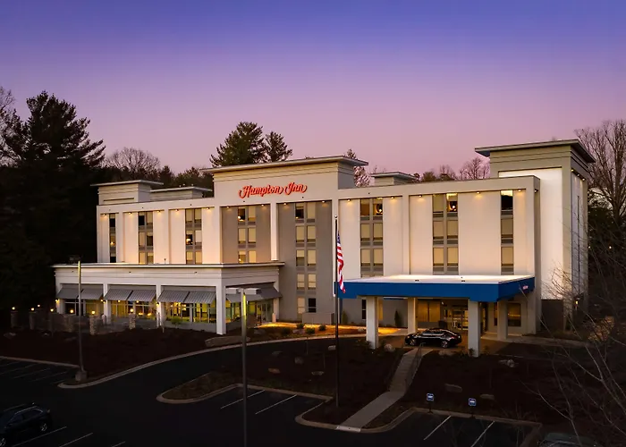 Beach hotel: Hampton Inn Asheville-Tunnel Road