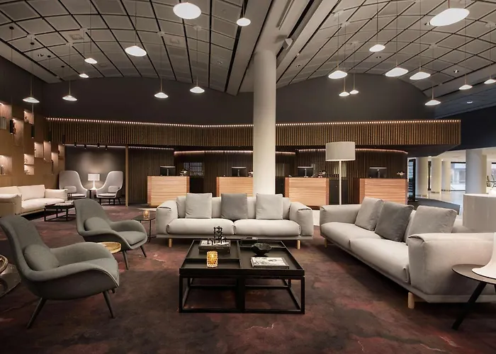 Beach hotel: Radisson Blu Scandinavia Hotel, Oslo