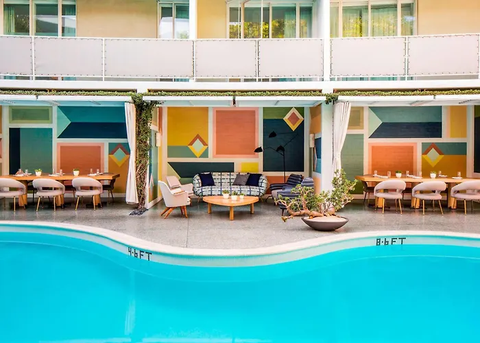 Self catering: Avalon Hotel Beverly Hills, A Member Of Design Hotels