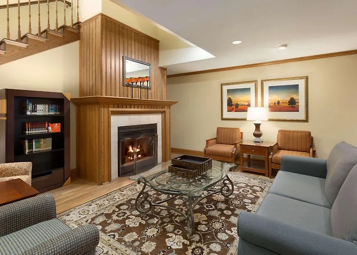 Hotels with pool Country Inn & Suites By Radisson, Rochester, Mn