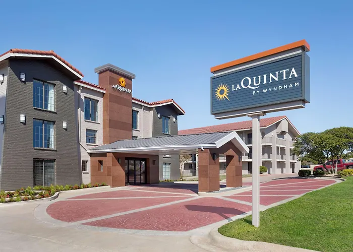 Cheap hotel: La Quinta Inn By Wyndham Temple