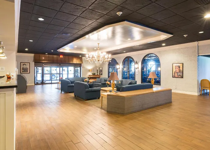Romantic hotel: Travelodge By Wyndham Memphis Airport/Graceland
