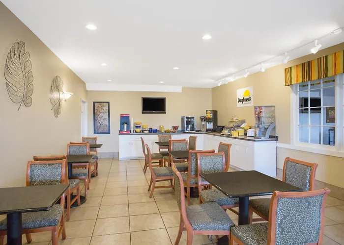 Days Inn By Wyndham Chester