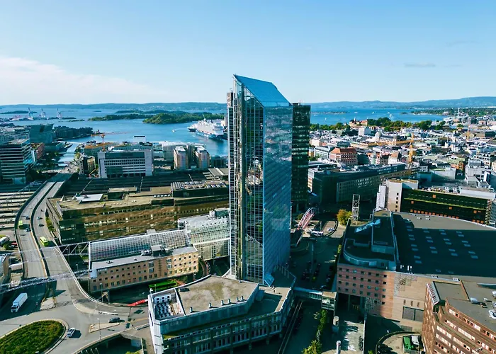  Radisson Blu Plaza