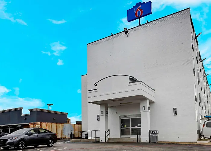 Motel 6 Arlington Tx Entertainment District