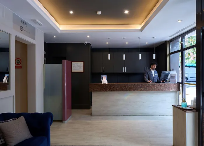 Beach hotel: Catalonia Castellnou