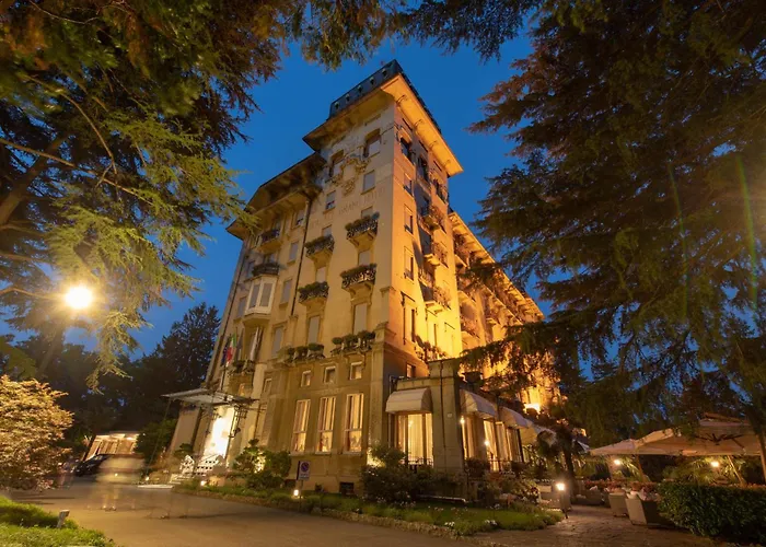 Palace Grand Varese