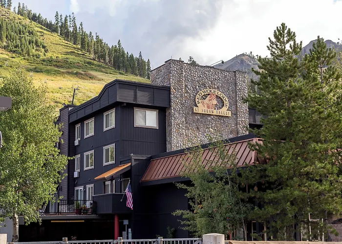 Red Wolf Lodge At Olympic Valley
