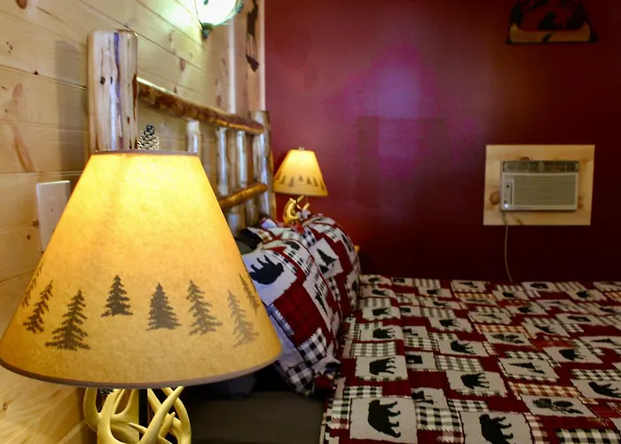 Motels Lake Haven