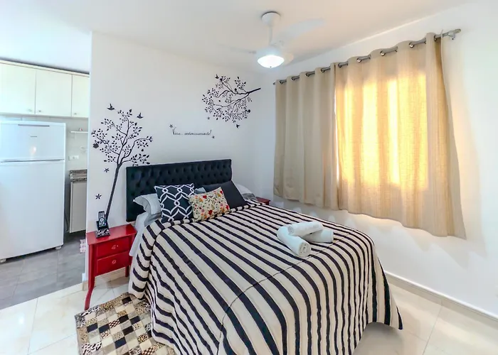 Aluguéis de temporada: Flat Bela Vista, Sírio Libanês, Centro Conv Frei Caneca