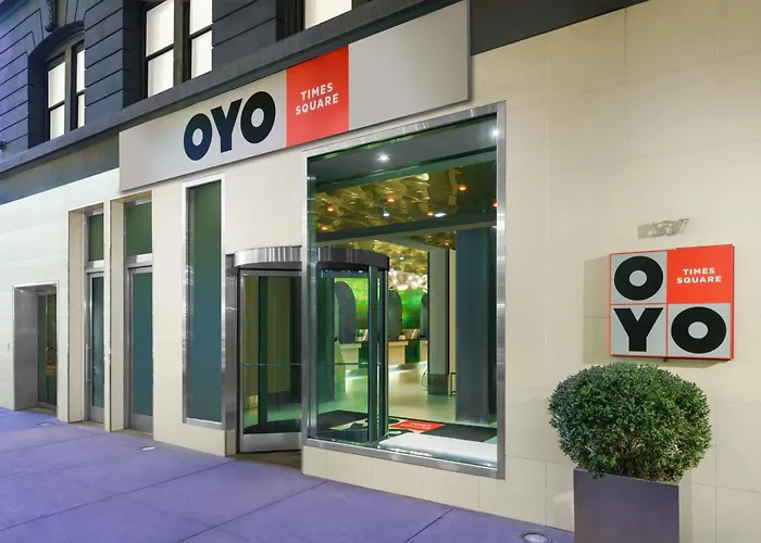 Hotel de 4 estrelas: Oyo Times Square