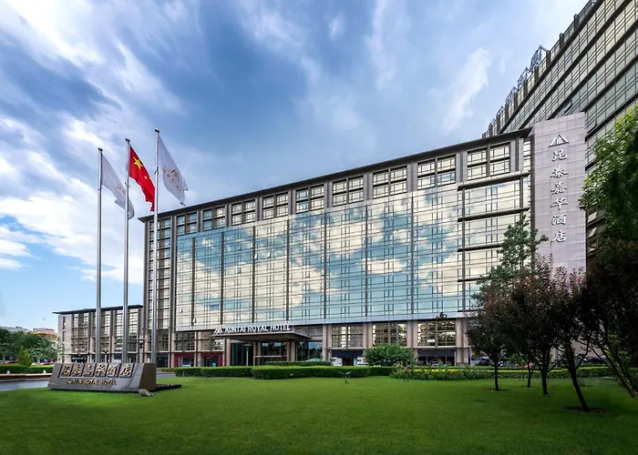 Beijing Kuntai Royal Hotel
