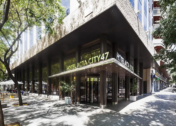 Family Hotel: Acta City47