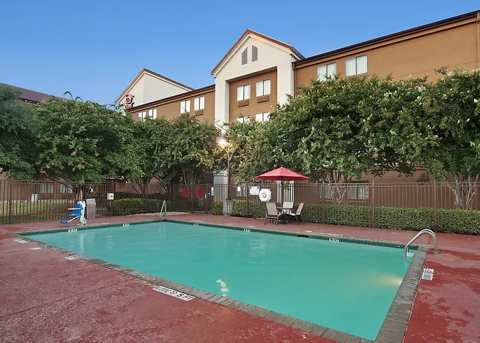 Luxury hotel only: Red Roof Inn Plus+ Austin South