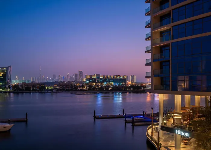 Hotel de lujo: Hilton Dubai Creek Hotel & Residences