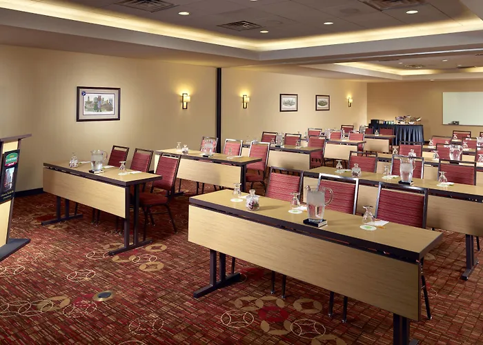 3 star hotel: Courtyard By Marriott Nashville Downtown