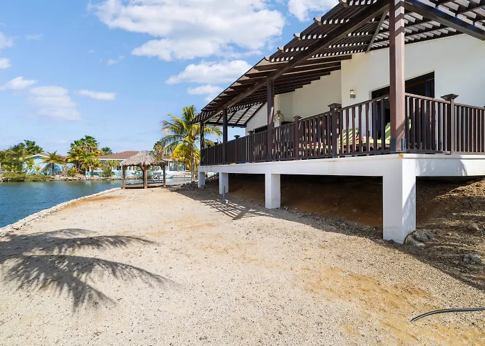 Waterlands Village, Casa Cascaya - Amazing Views!