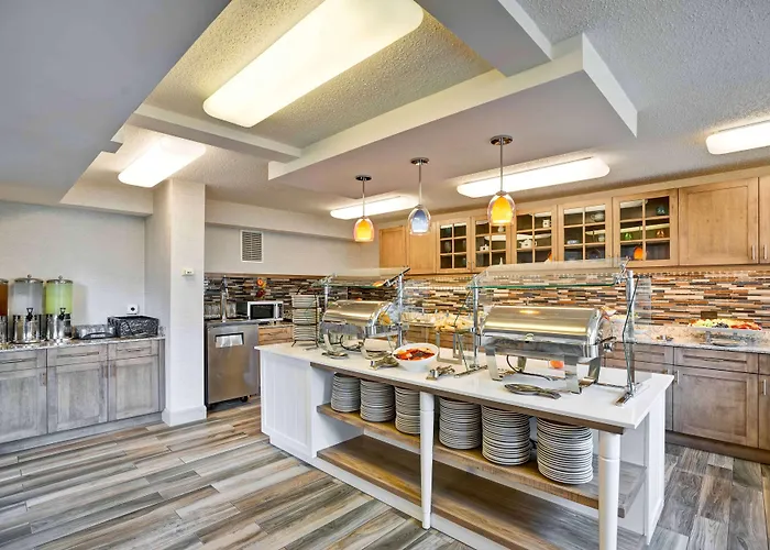 Homewood Suites By Hilton Chicago-Downtown