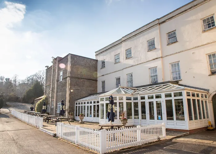 Arnos Manor Hotel