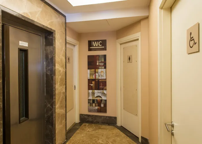 Prestige Hotel Old City