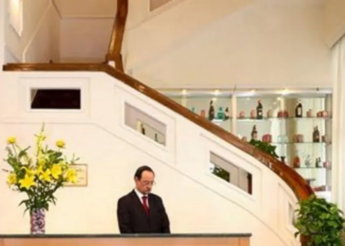 Hotel sulla spiaggia: GH Hotel San Giusto