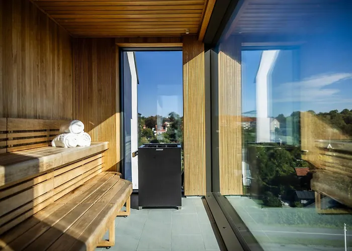 Hoteles con Jacuzzi First Planetstaden