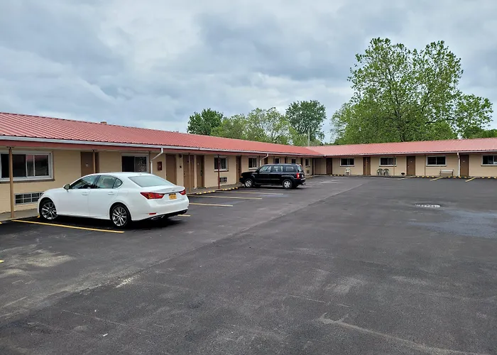 Budget Host Inn
