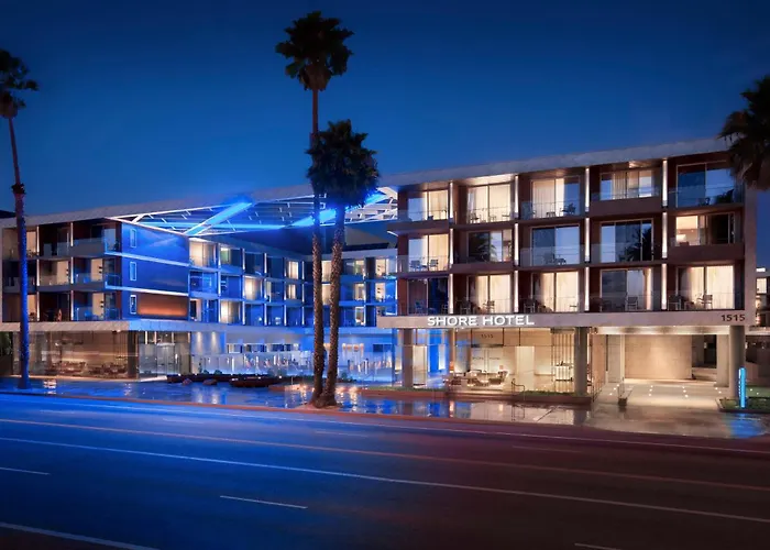 Hotel con piscina: Shore Hotel