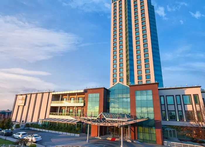 Ping Pong Hotel: Kaya Istanbul Fair & Convention