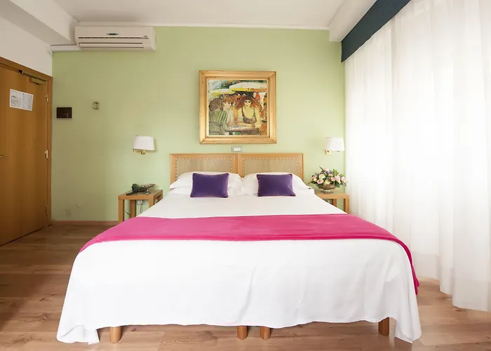 Resort: Hotel Touring