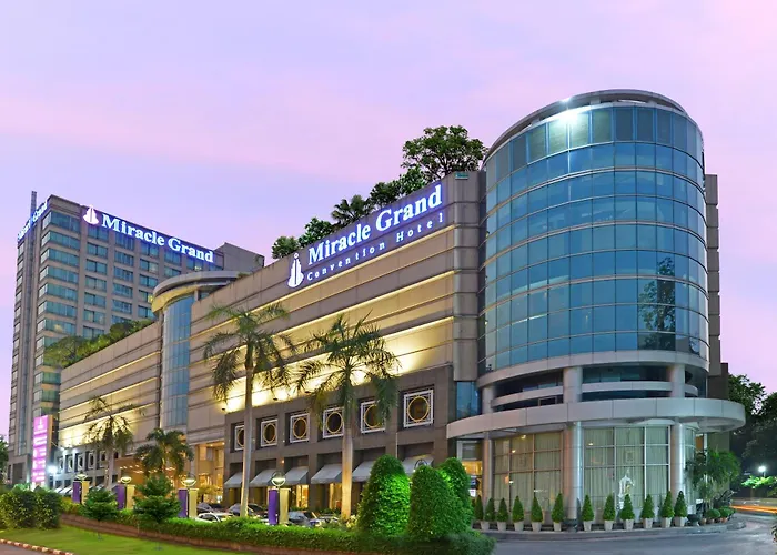 Airport Hotel: Miracle Grand Convention Hotel