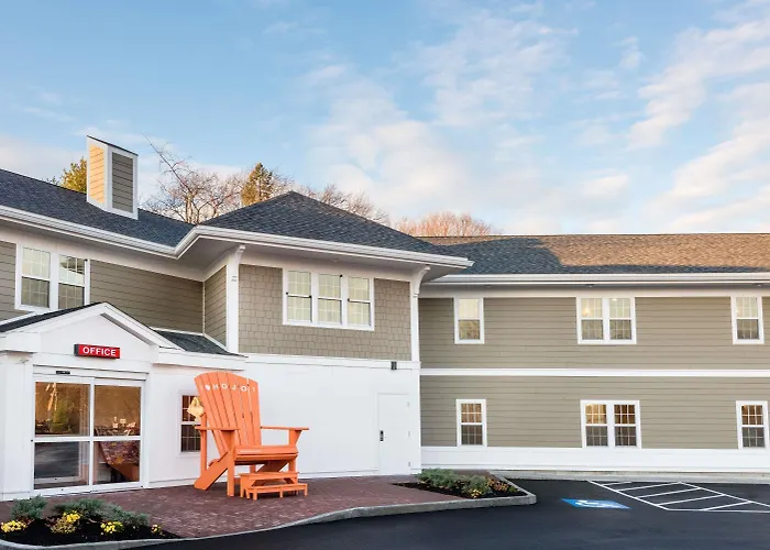 Howard Johnson By Wyndham Quincy/ Boston