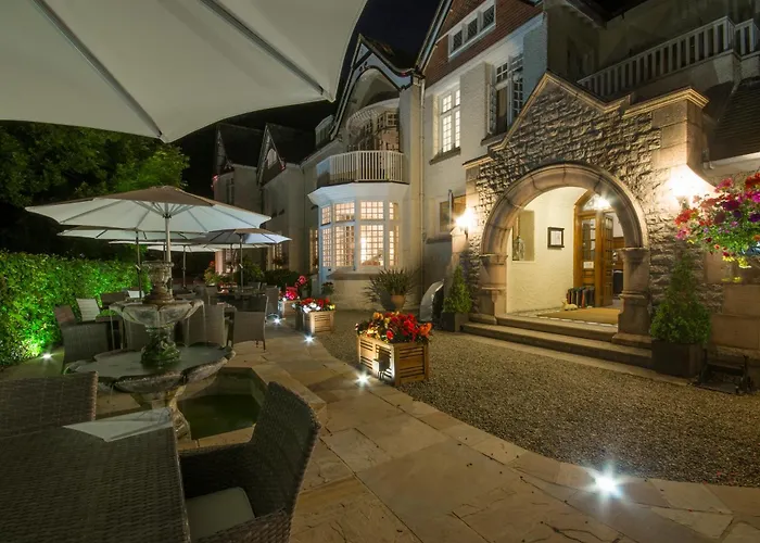 Chateau La Chaire Hotel
