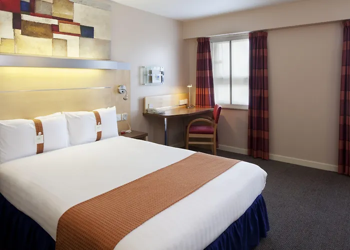 Holiday Inn Express Limehouse By Ihg