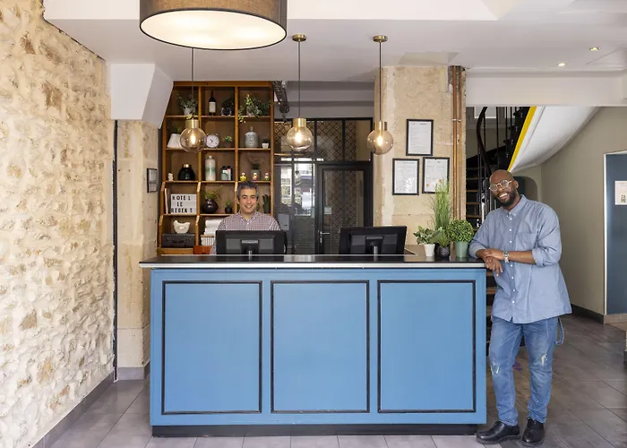 Hotel perto da faculdade: Le Regent Montmartre By Hiphophostels