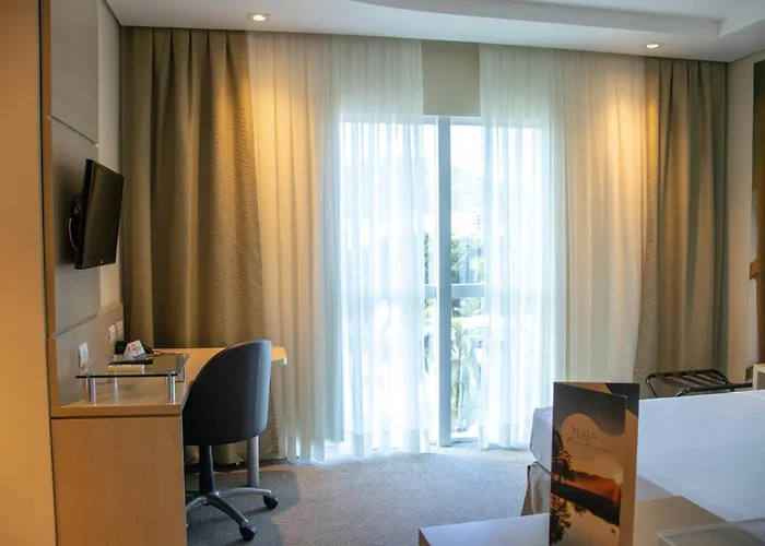 Kayrós Business Hotel
