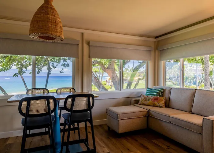 Royal Lahaina Bungalows & Spa
