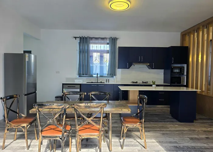 Wave Rock Villa